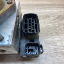 MR955425   ABS Pump Mitsubishi Pajero