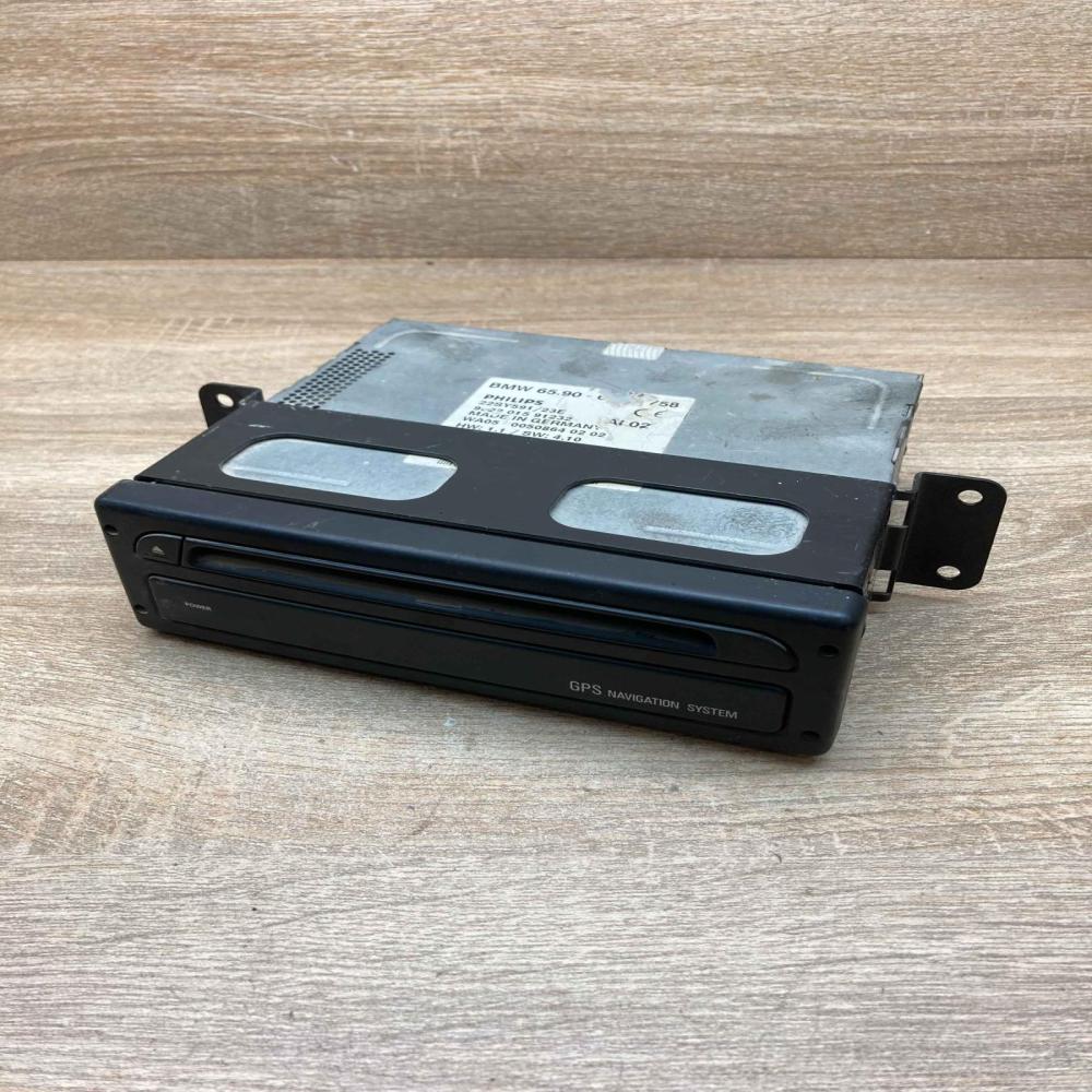 6920758 22SY591  Navigation unit CD/DVD player BMW 5 E39