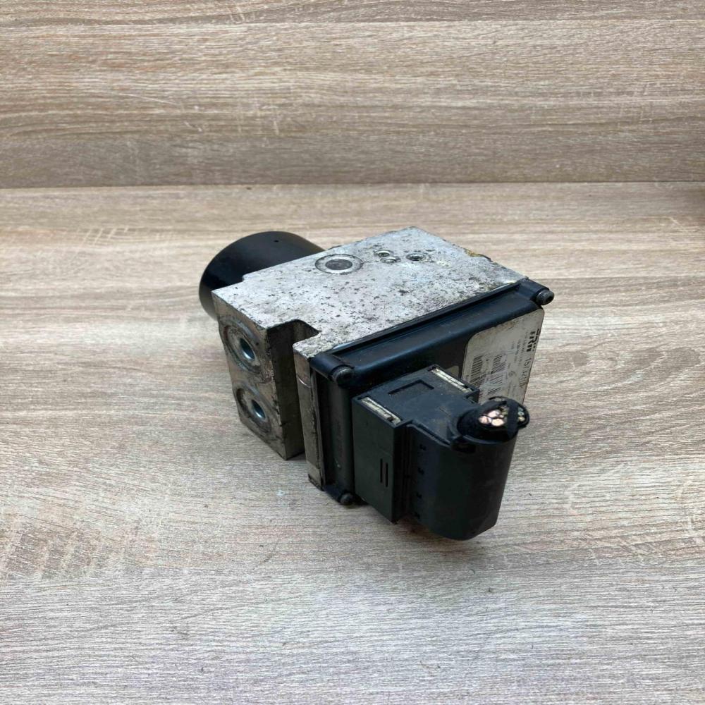 15732101 896522 3444  ABS Pump Peugeot 407