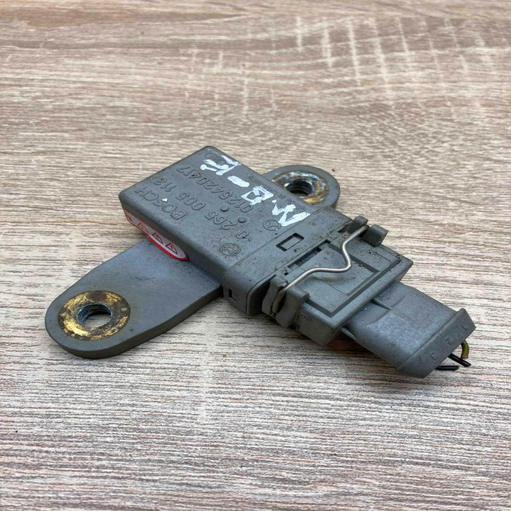 0125420417 0265005113  ESP acceleration yaw rate sensor Mercedes-Benz E W210