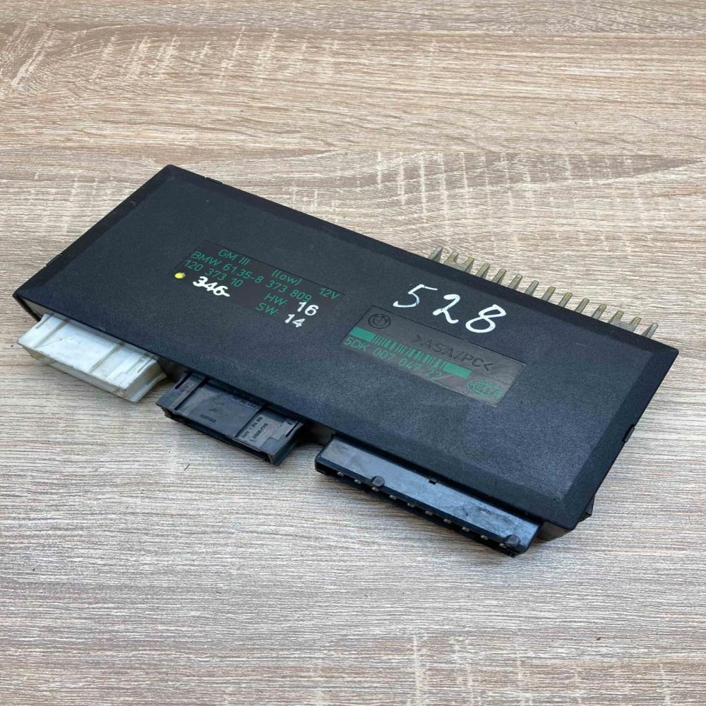 8373809 5DK007047 22  Central body control module BMW 5 E39