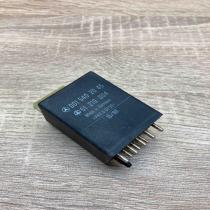 0015402045 51219004 rear window Other relay Mercedes-Benz Vito Viano W638