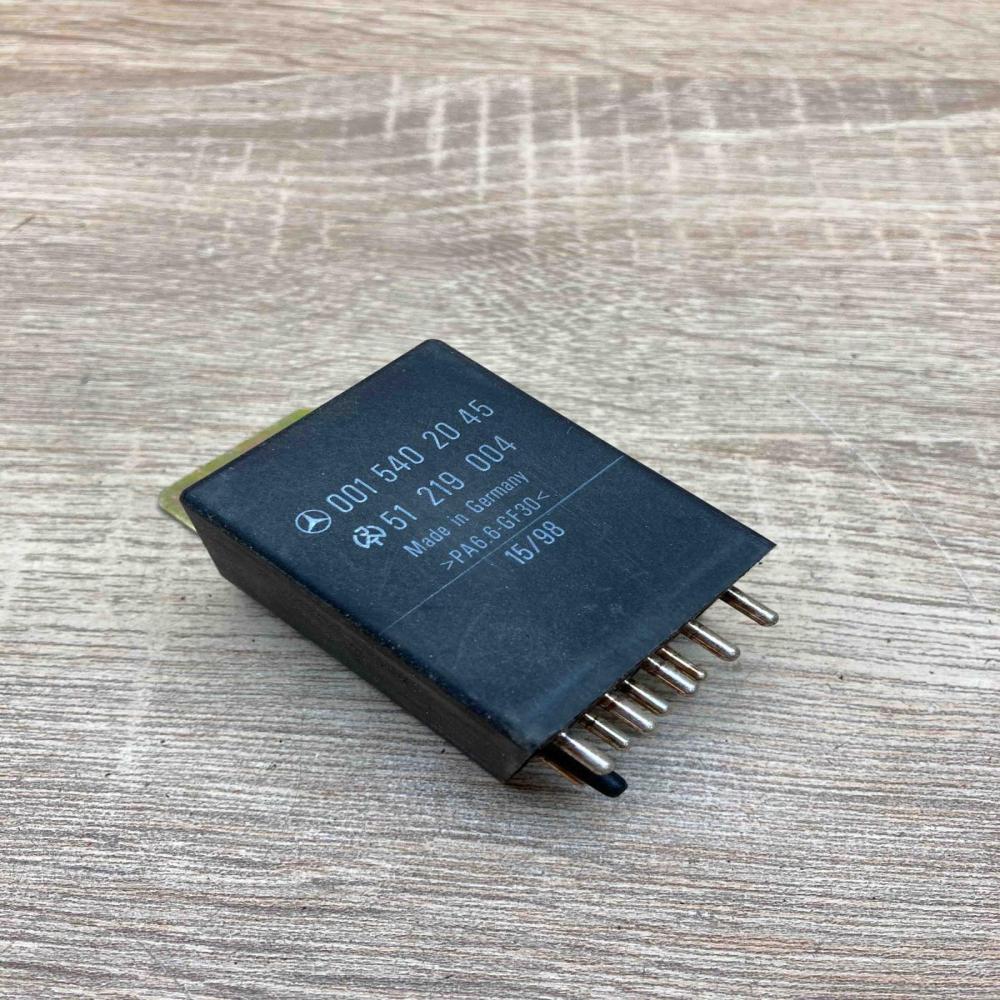 0015402045 51219004 rear window Other relay Mercedes-Benz Vito Viano W638