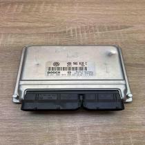 4B0906018C 0261206049  Engine control unit/module ECU Volkswagen PASSAT B5