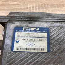 7700111342 R04080017B  Engine control unit/module ECU Renault Scenic I