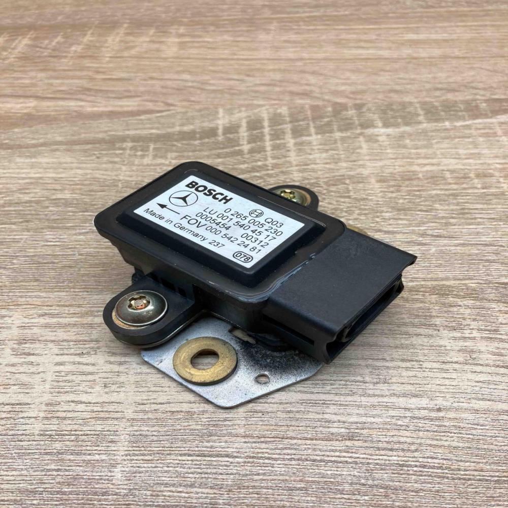 0015404517 0265005230 Q03 ESP acceleration yaw rate sensor Mercedes-Benz E W210