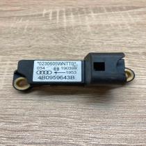 4B0959643B   Airbag deployment crash/impact sensor Audi A6 S6 C5 4B