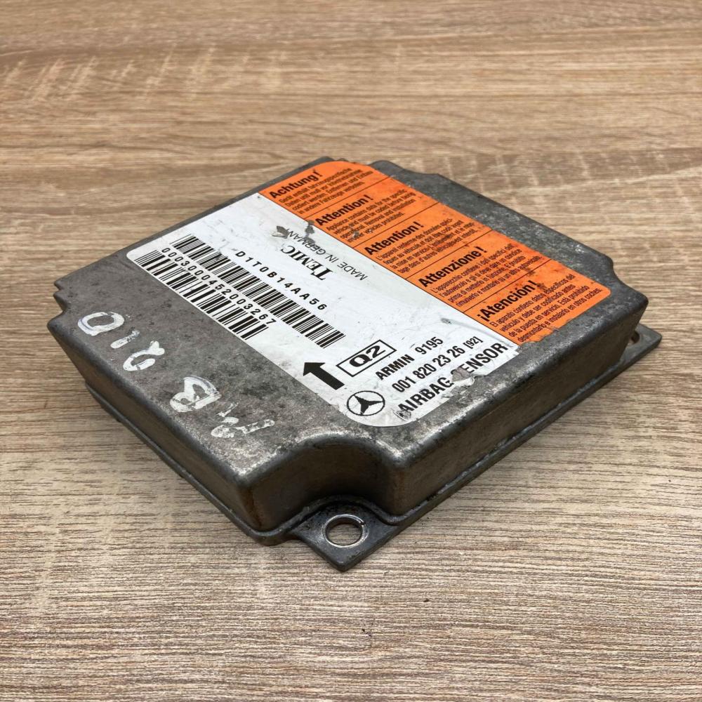 0018202326  Q2 Airbag control unit/module Mercedes-Benz E W210