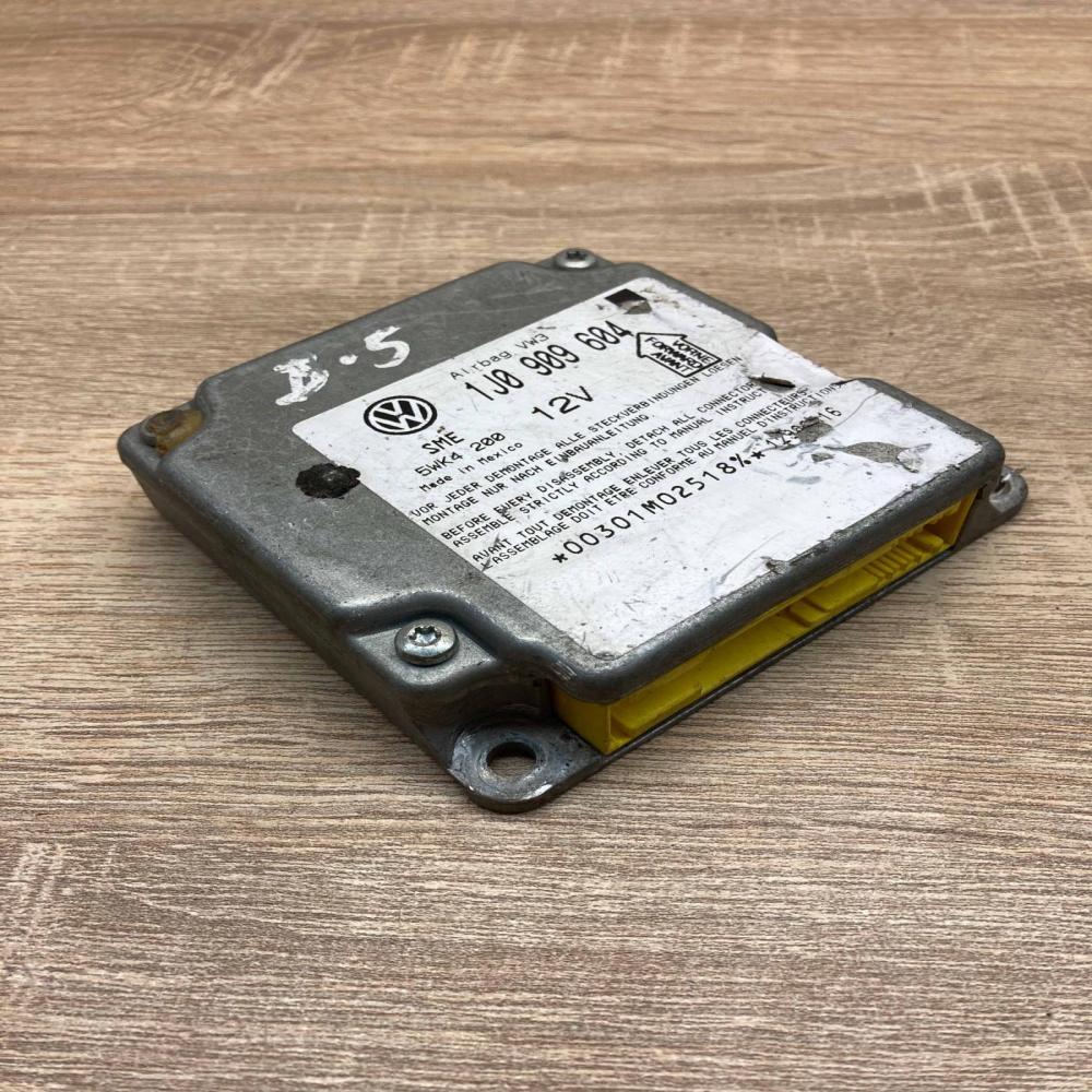 1J0909604 5WK4200  Airbag control unit/module Volkswagen PASSAT B5