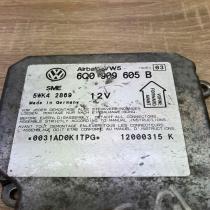 6Q0909605B 5WK42869  Airbag control unit/module Volkswagen PASSAT B5.5