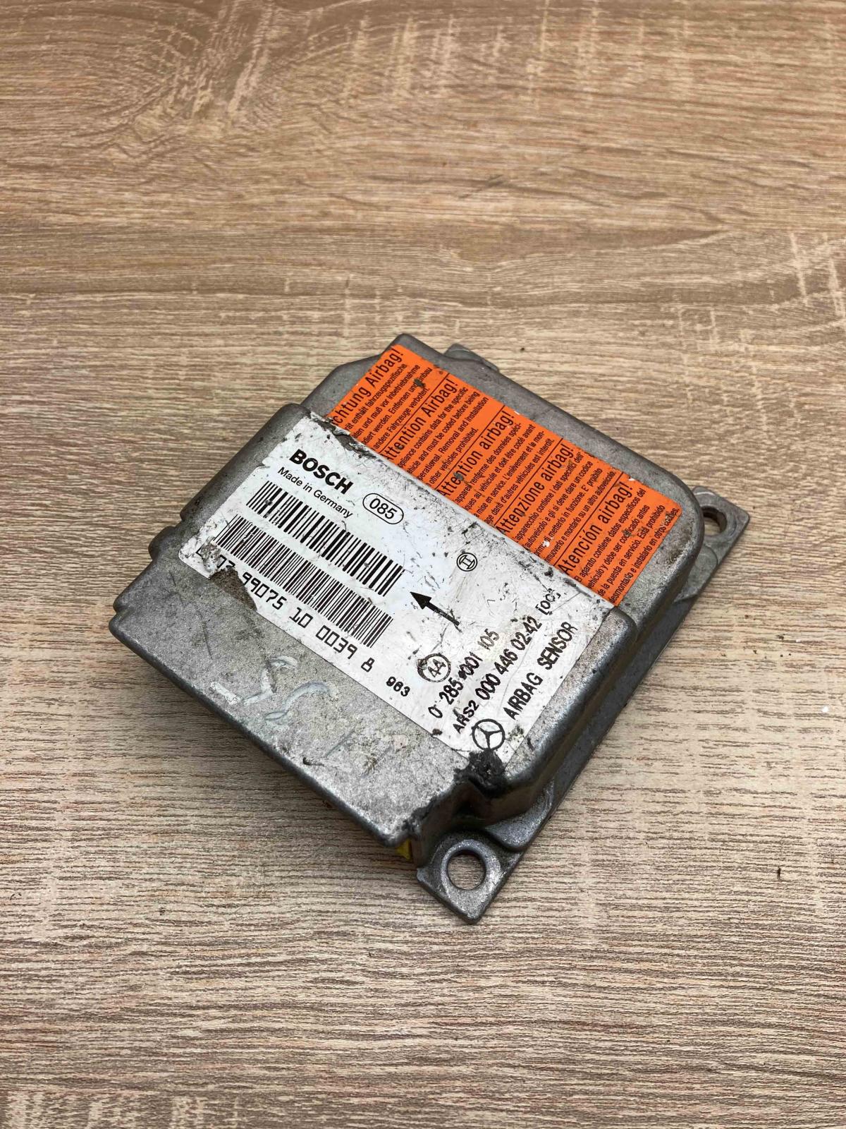 0004460242 0285001105 Unit Airbag control unit/module Mercedes-Benz Vito Viano W