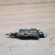 84680 9f500   Central locking motor Nissan Primera