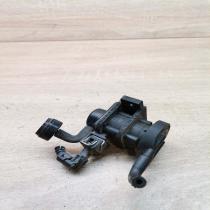 4522371 4715396  Vacuum valve Opel Vectra B