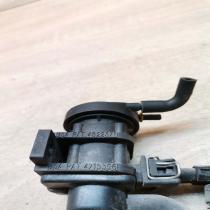4522371 4715396  Vacuum valve Opel Vectra B