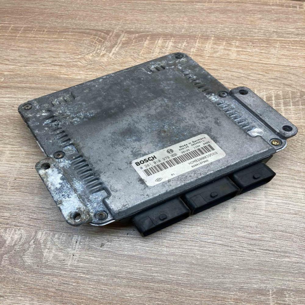 HOM8200039569 0281010979  Engine control unit/module ECU Renault Scenic I