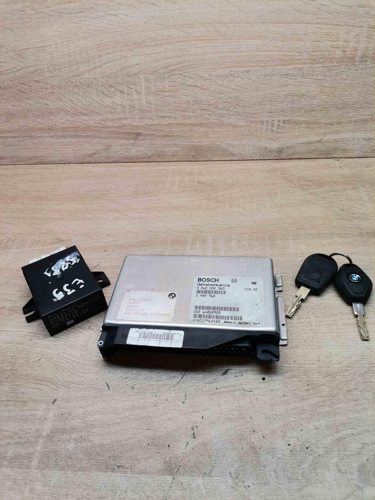 1422768 0260002360 8352494 Engine ECU kit and lock set BMW 5 E39