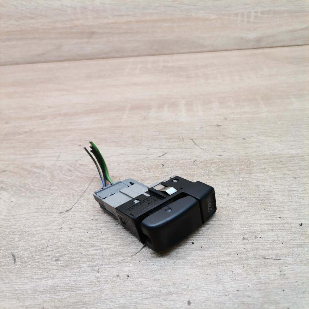 9148600   Traction control (ASR) switch Volvo 850