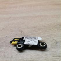 30613044a f012350071  Airbag deployment crash/impact sensor Volvo S40, V40