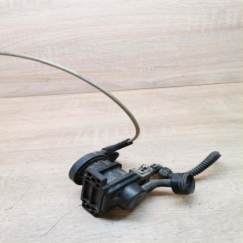 4522371 4715396  Vacuum valve Opel Vectra B