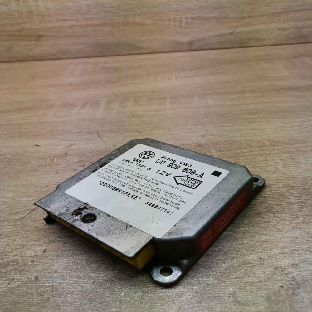 1j0909608a 5wk41541a  Airbag control unit/module Volkswagen Golf III