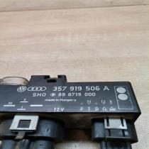 357919506a 898719000  Coolant fan relay Volkswagen PASSAT B4