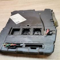 8200305574   Central body control module Renault Megane II