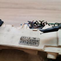 48788114 48788i14  Fuse module Toyota Corolla E120 E130