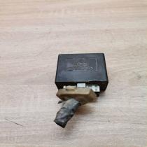 28511 5f100 05801010  Other relay Nissan Micra