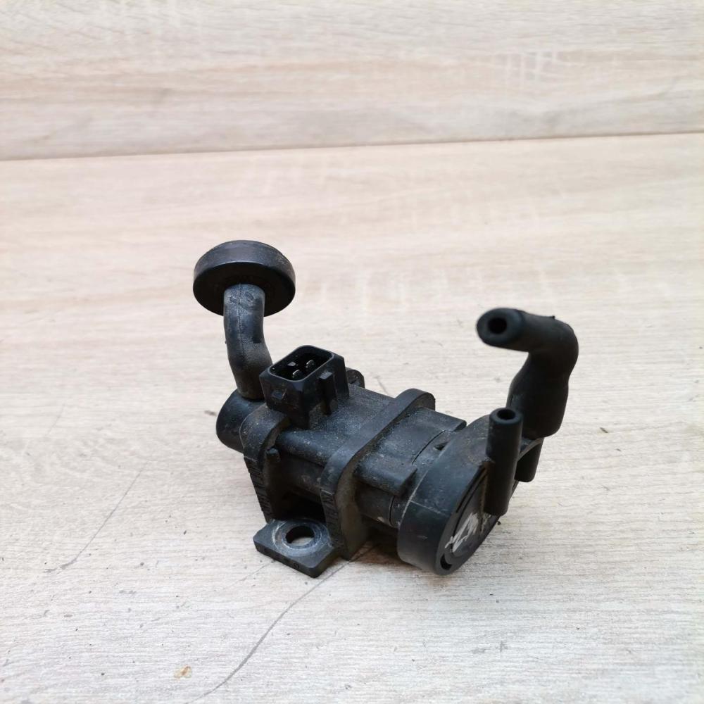 09158200   Valve vacuum Opel Vectra C
