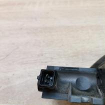 72279601   Valve vacuum BMW 7 E65 E66