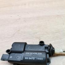 24438209 605472  Central locking motor Opel Signum