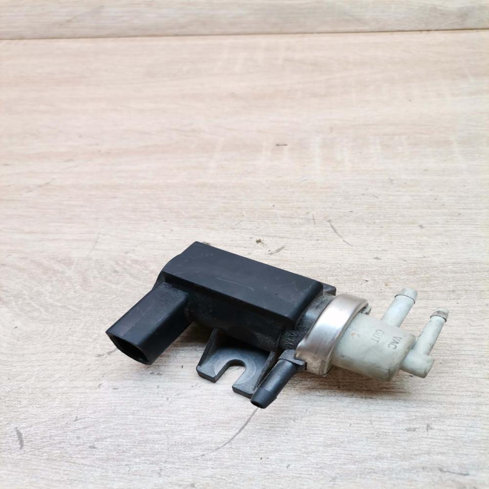 1j0906627a   Vacuum valve Volkswagen PASSAT B5.5