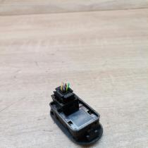 96401469xt   Electric window control switch Peugeot 1007