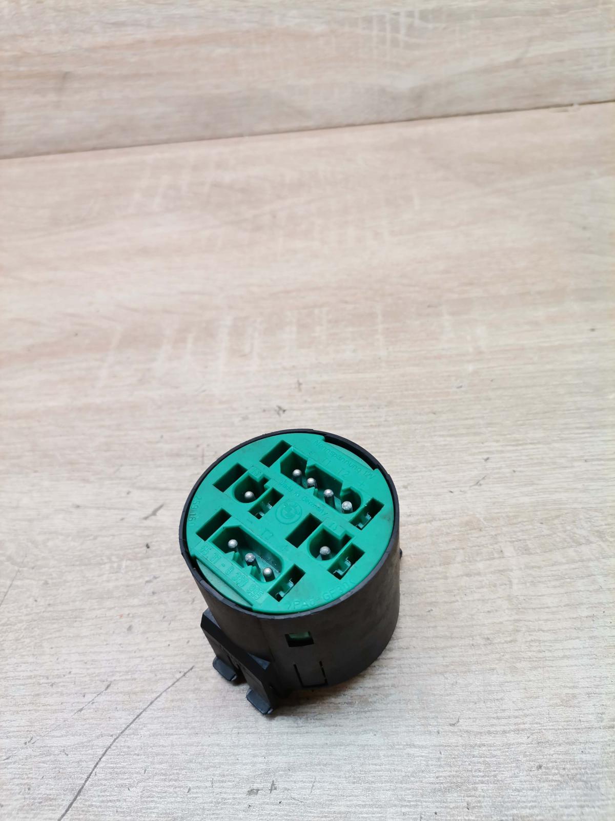 8360995   Parking PDC sensor speaker BMW 5 E39