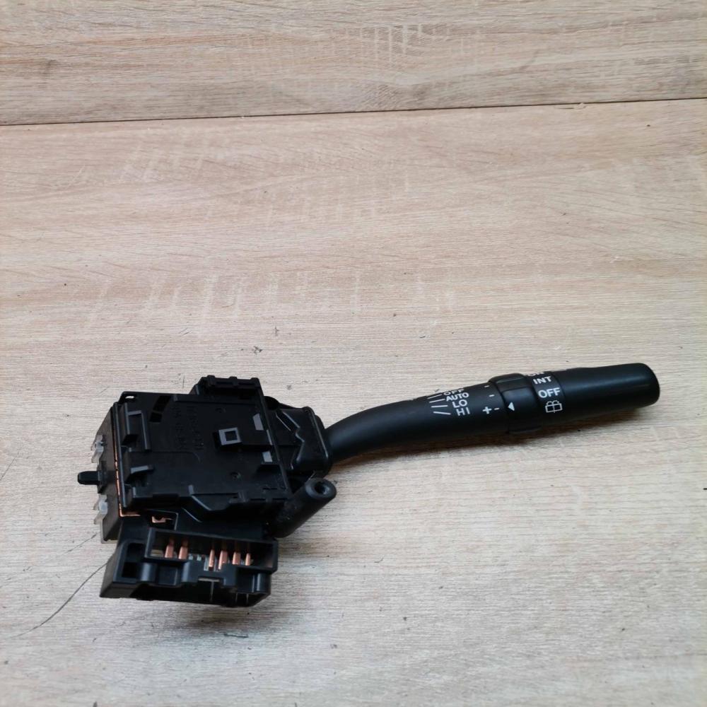 84652 05170 173821  Wiper control stalk Toyota Avensis T250