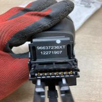 6242Z6 96637236XT 6242 Z6 Steering wheel buttons/switches Peugeot 5008