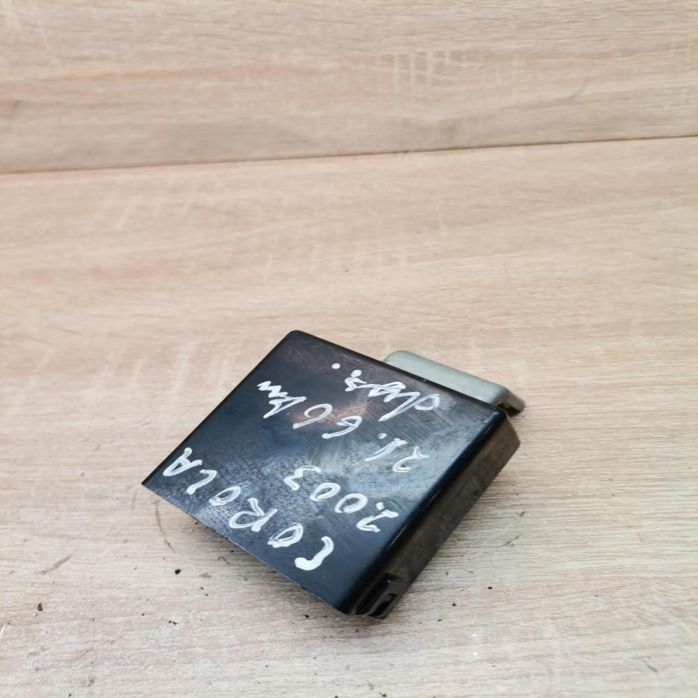 88650 02330 mb277300 1010  Other relay Toyota Corolla E120 E130