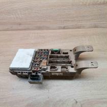 82641 02050 mb232300 8510  Fuse module Toyota Corolla E120 E130