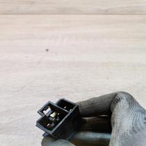 26150   Fog light switch Toyota Avensis T250