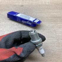 5962J1 RC10YCC 5962 J1 Spark plug Peugeot 206+