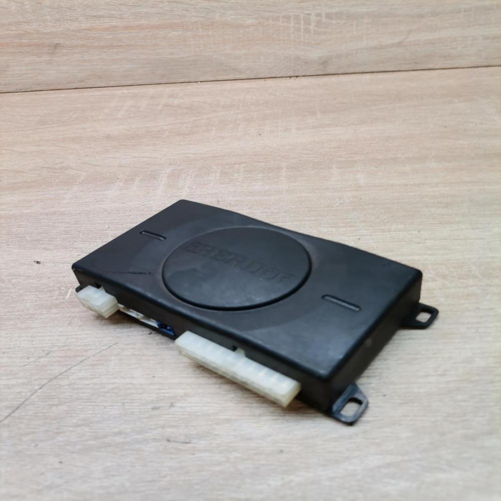 090770200093 10   Other relay Opel Vectra C