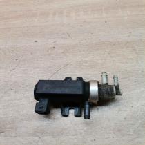 1h0906627a 72190325  Vacuum valve Audi A4 S4 B5 8D