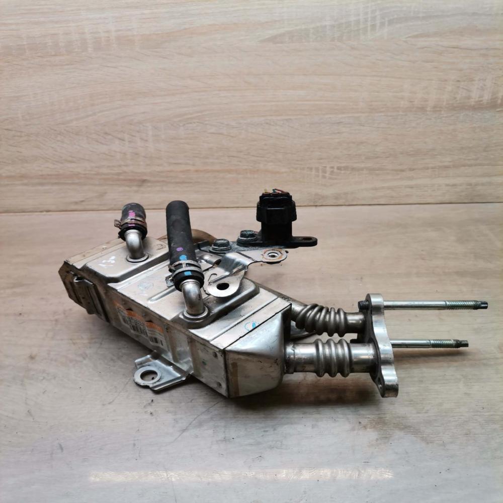 25601 33070 1306 420 0004  EGR valve cooler Toyota Yaris