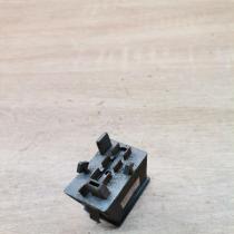 3b0953235d   Hazard light switch Volkswagen PASSAT B5