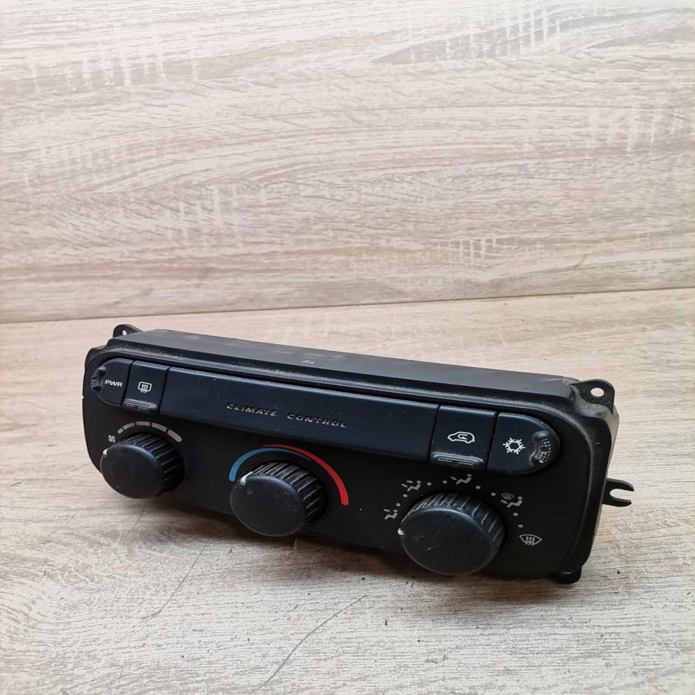 05005001ad 2980b  Climate control unit Chrysler Voyager