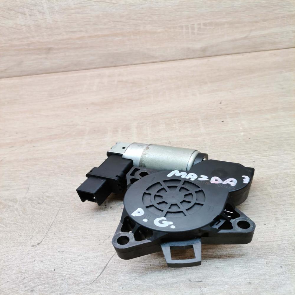 cm011760   Rear door window regulator motor Mazda 3 I