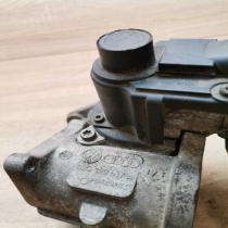 03g129637a   EGR valve Volkswagen Caddy