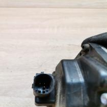 03g131501 21603535 8  EGR valve Volkswagen Tiguan