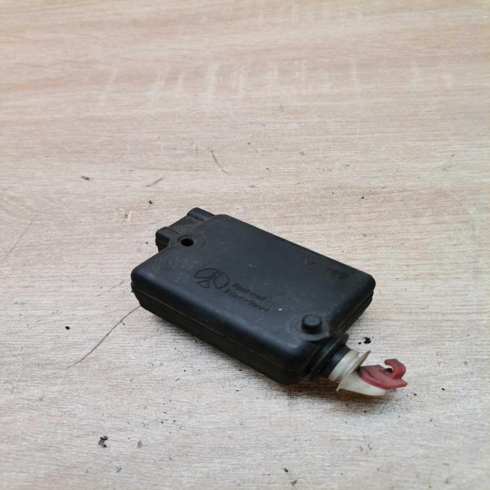Renault Servo Lock Motor   Central locking motor Renault 21