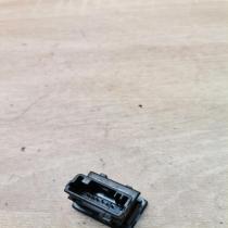 15c032   Hand parking brake switch Toyota Auris E180
